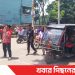 টাঙ্গাইলে শিক্ষার্থীরা ট্রাফিকের দায়িত্ব পালন করছেন