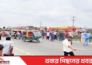 বিদ্যুৎতের দাবিতে ঢাকা-টাঙ্গাইল মহাসড়ক অবরোধ করায় তীব্র যানজটে চরম ভোগান্তি