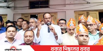 টাঙ্গাইলে জন্মাষ্টমীতে বর্ণাঢ্য শোভাযাত্রা